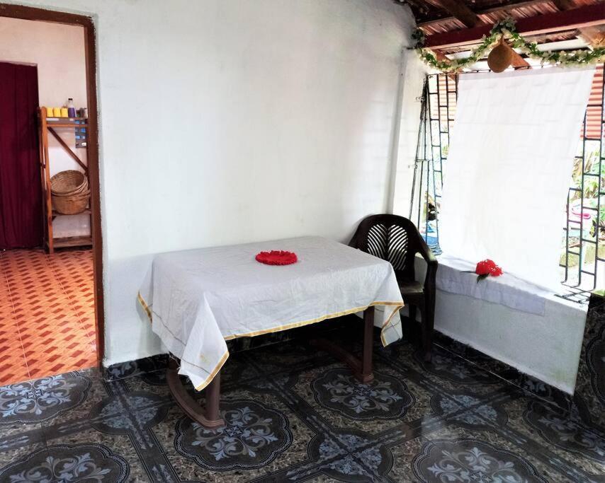 קאנאקונה Cockerel Homestay - Traditional Beach Village - Goa מראה חיצוני תמונה